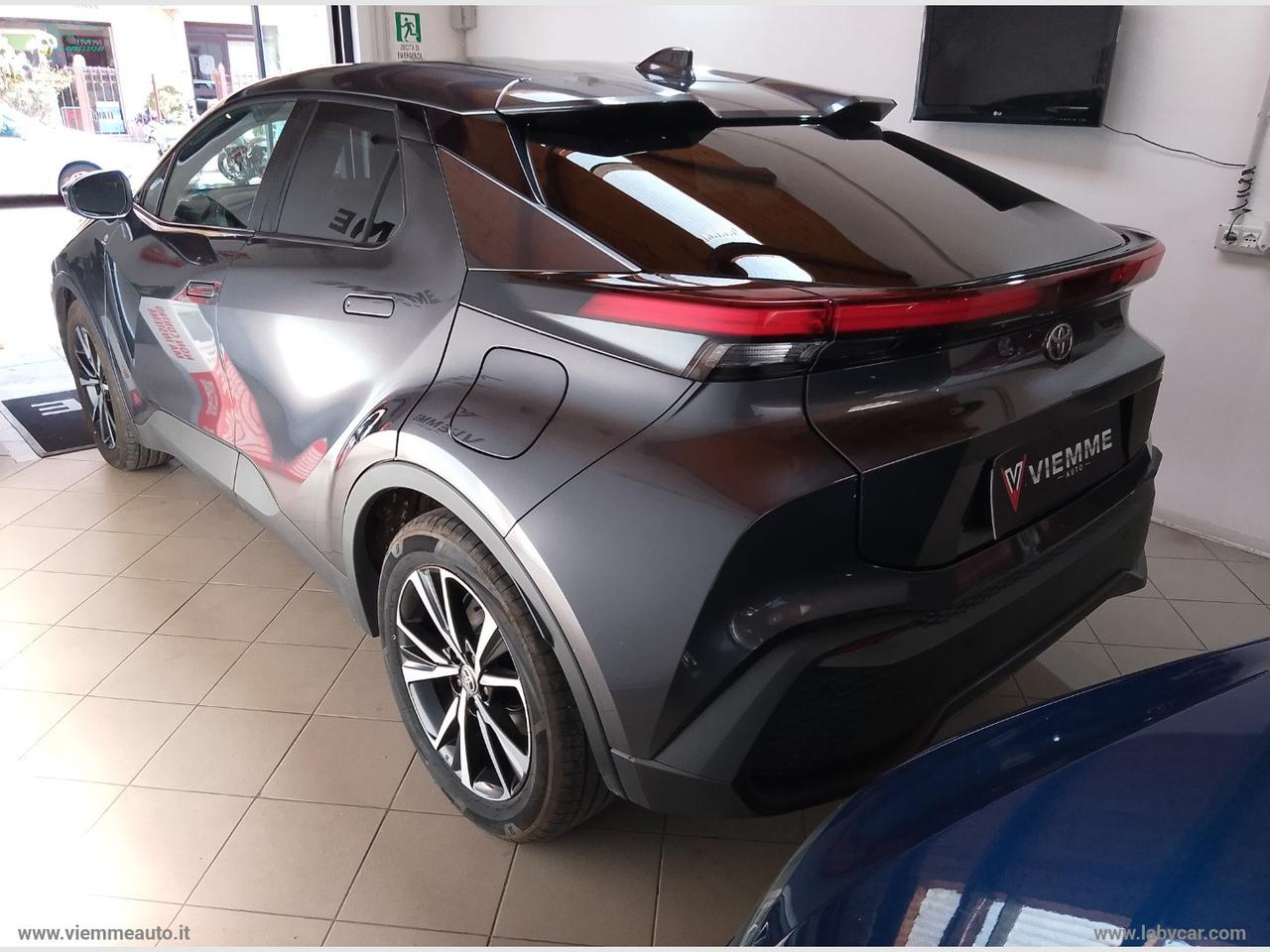 TOYOTA C-HR 1.8 HV Trend