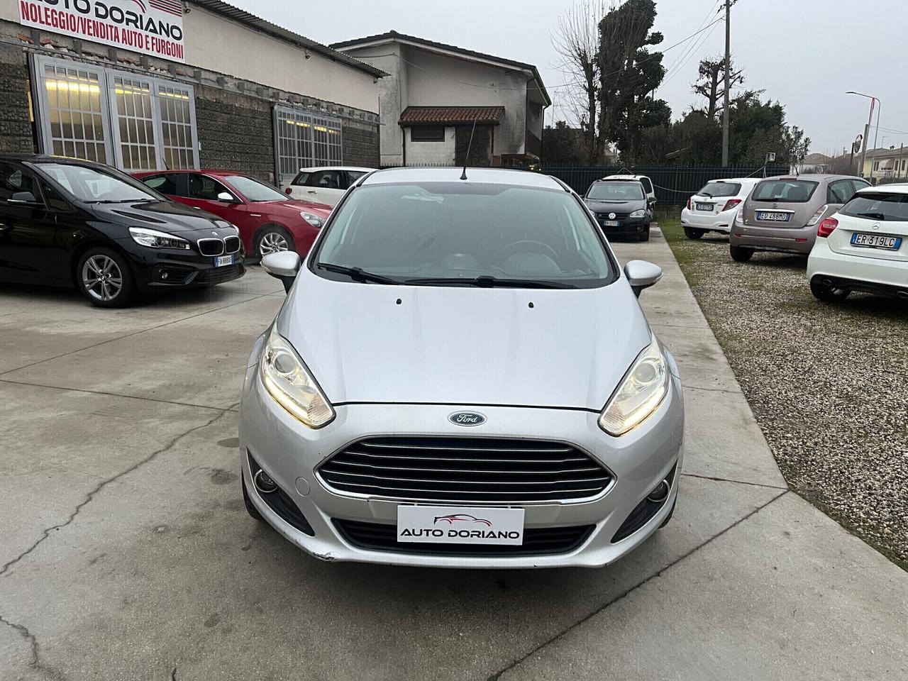 Ford Fiesta 1.5 TDCi 75CV 5 porte Titanium
