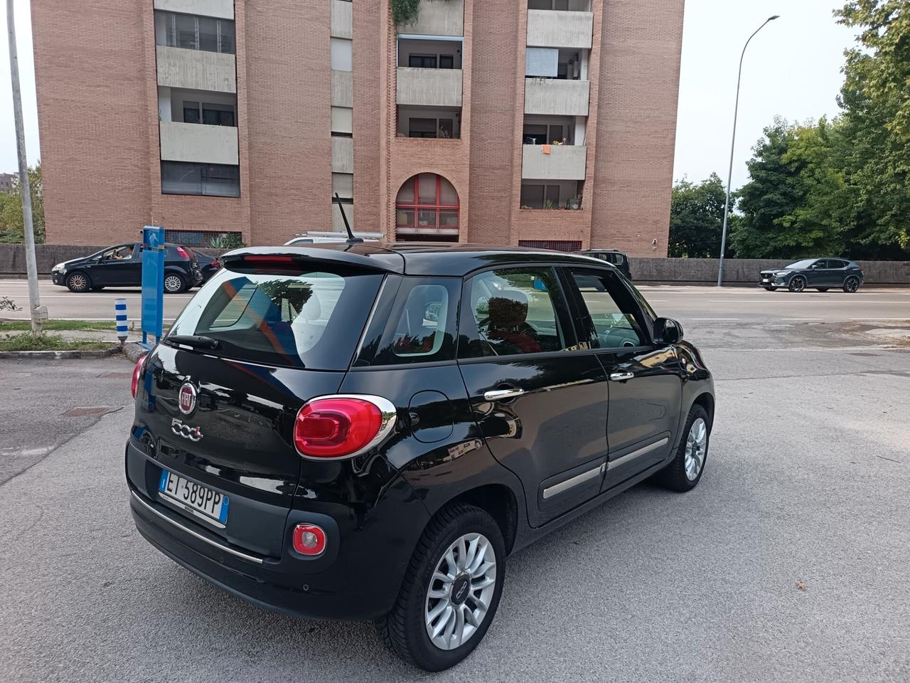 Fiat 500L 0.9 TwinAir Turbo Natural Power Pop Star