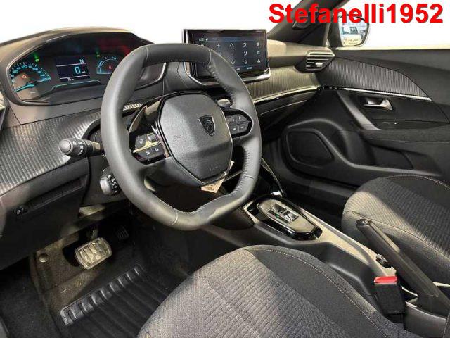 PEUGEOT 2008 1.2 hybrid Style 136cv e-dcs6