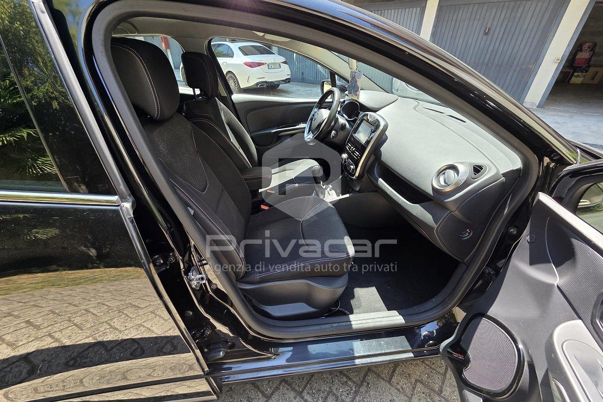 RENAULT Clio 1.2 75CV 5 porte Costume National