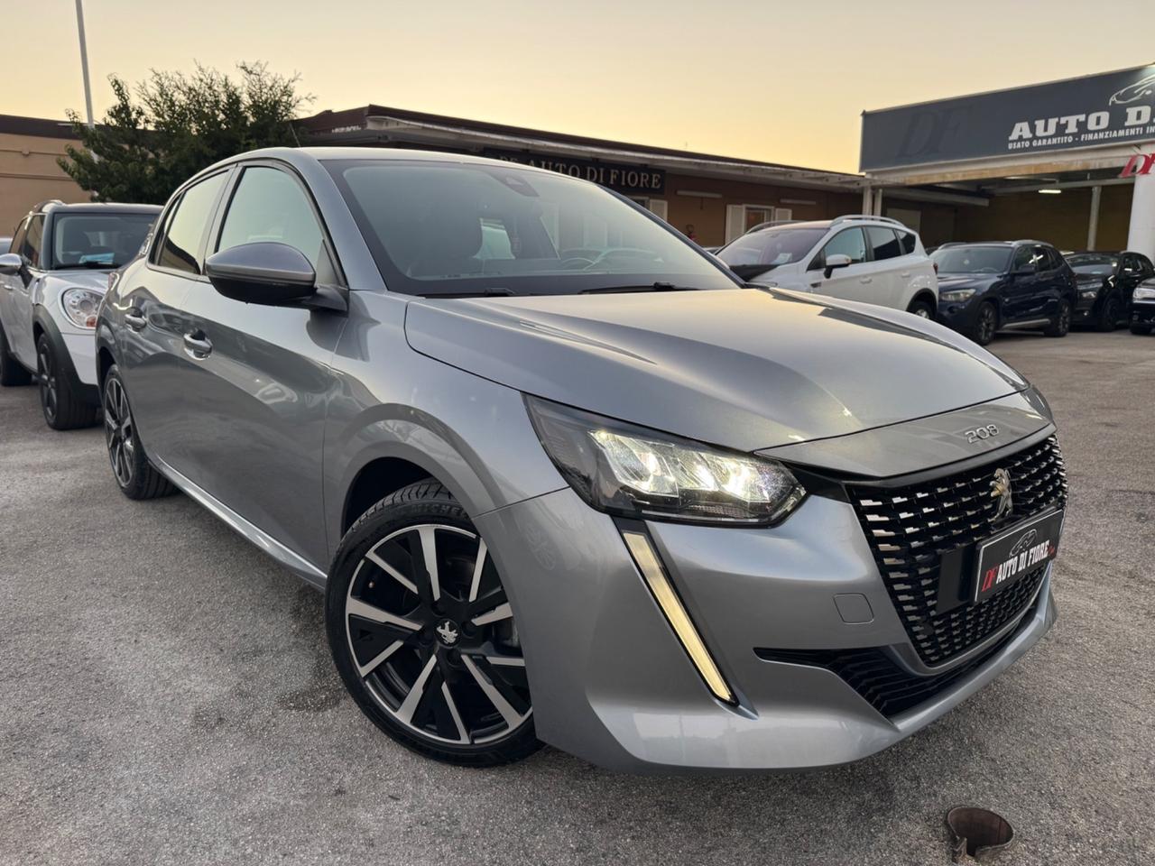 Peugeot 208 1.5 BlueHDi 100 Allure NAVI PACK