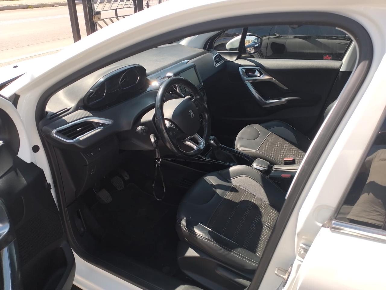 Peugeot 2008 PureTech Turbo 110 S&S Allure