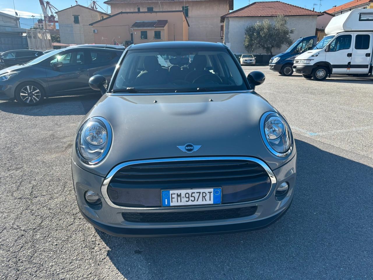 Mini Mini 1.5 One D Hype 5 porte OK NEOPATENTATI