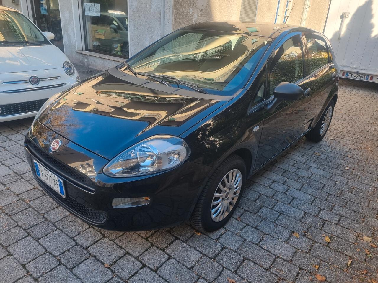 Fiat Punto 1.2 8V 5 porte anno2018 1propr. neopat