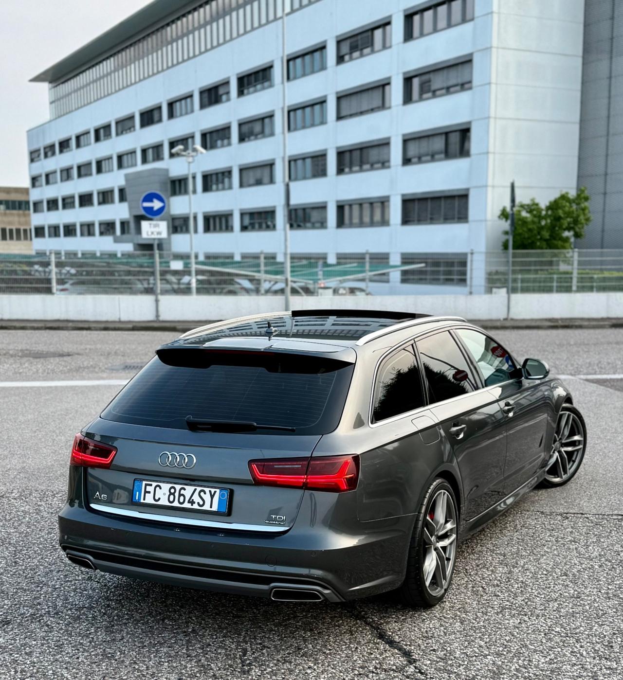 Audi A6 Avant 3.0 TDI 272 CV quattro S tronic Business