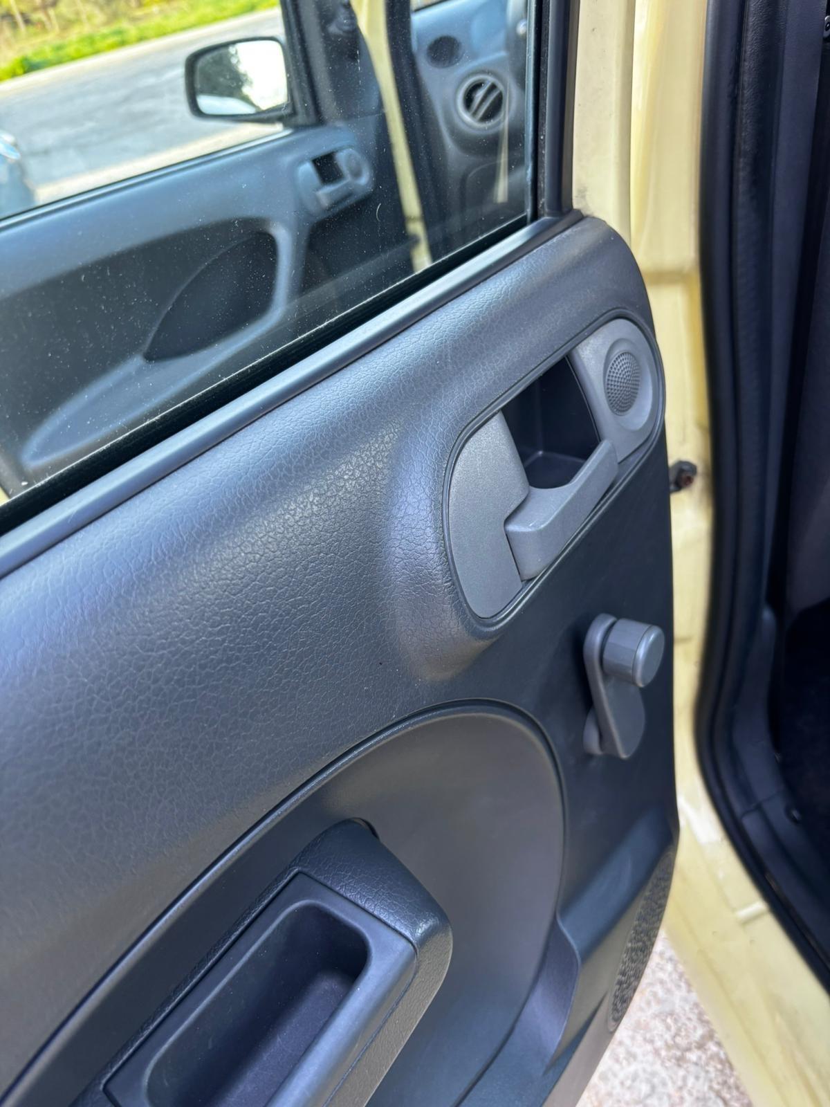 Fiat Panda 1.1 Active benz DG055XP