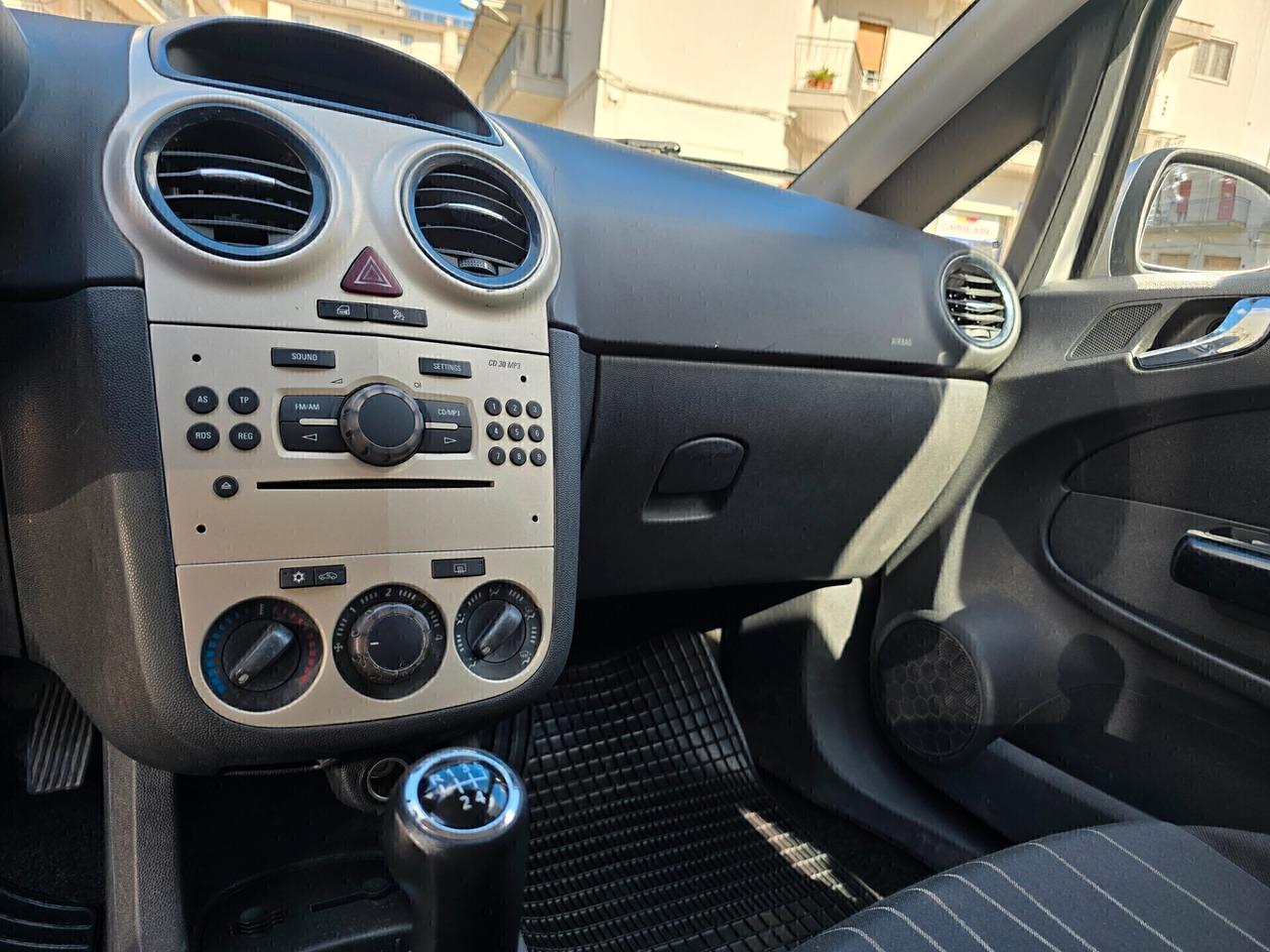 Opel Corsa 4a Serie 1.2 5P Cosmo