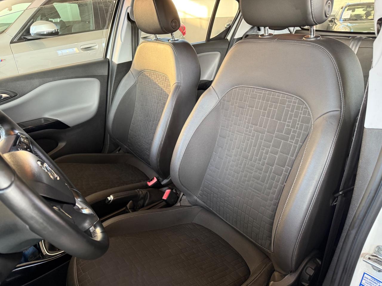 Opel Corsa 1.4 90CV GPL Tech 5 porte Cosmo