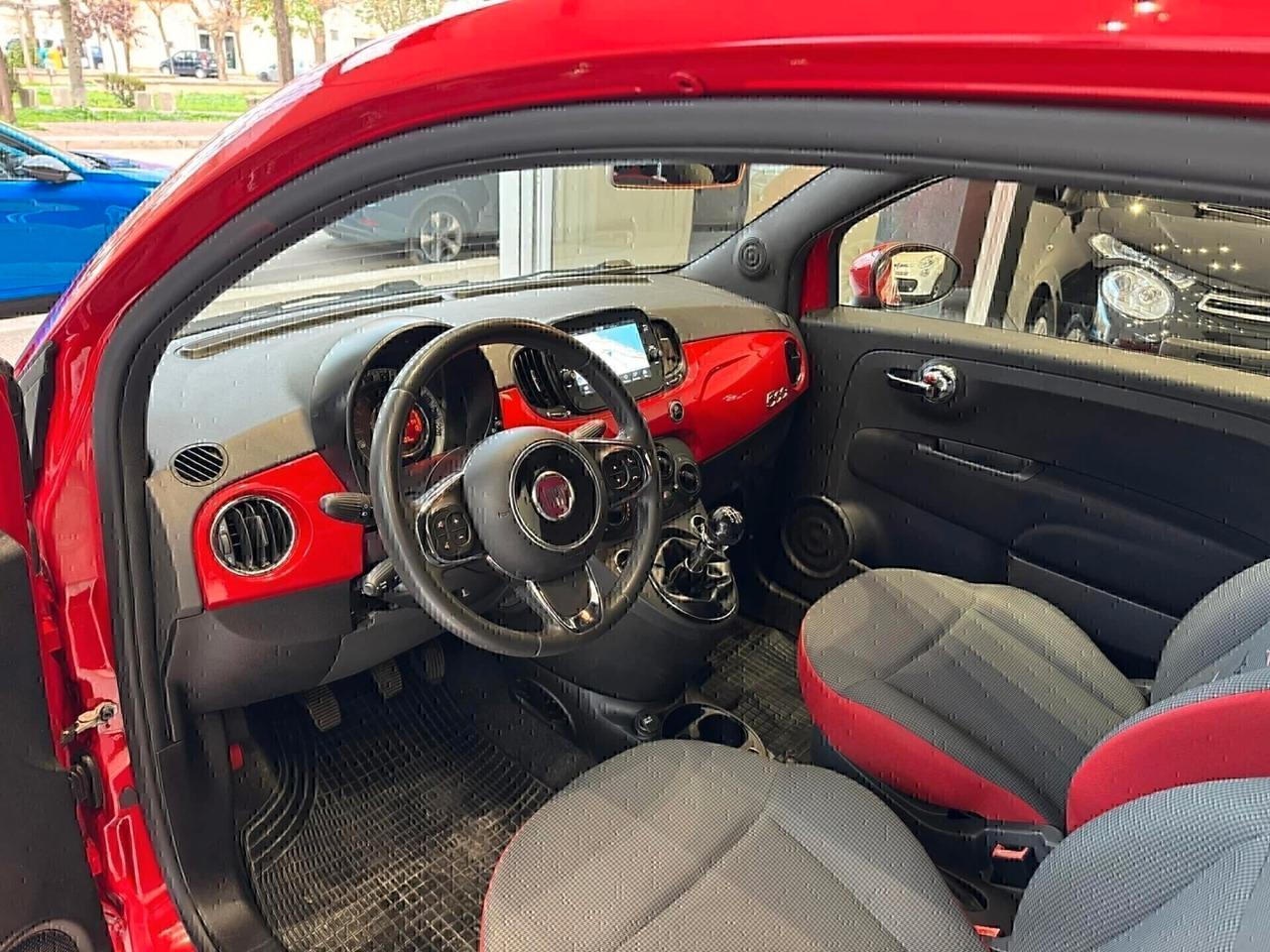 Fiat 500 1.0 Hybrid Lounge "NAVI"