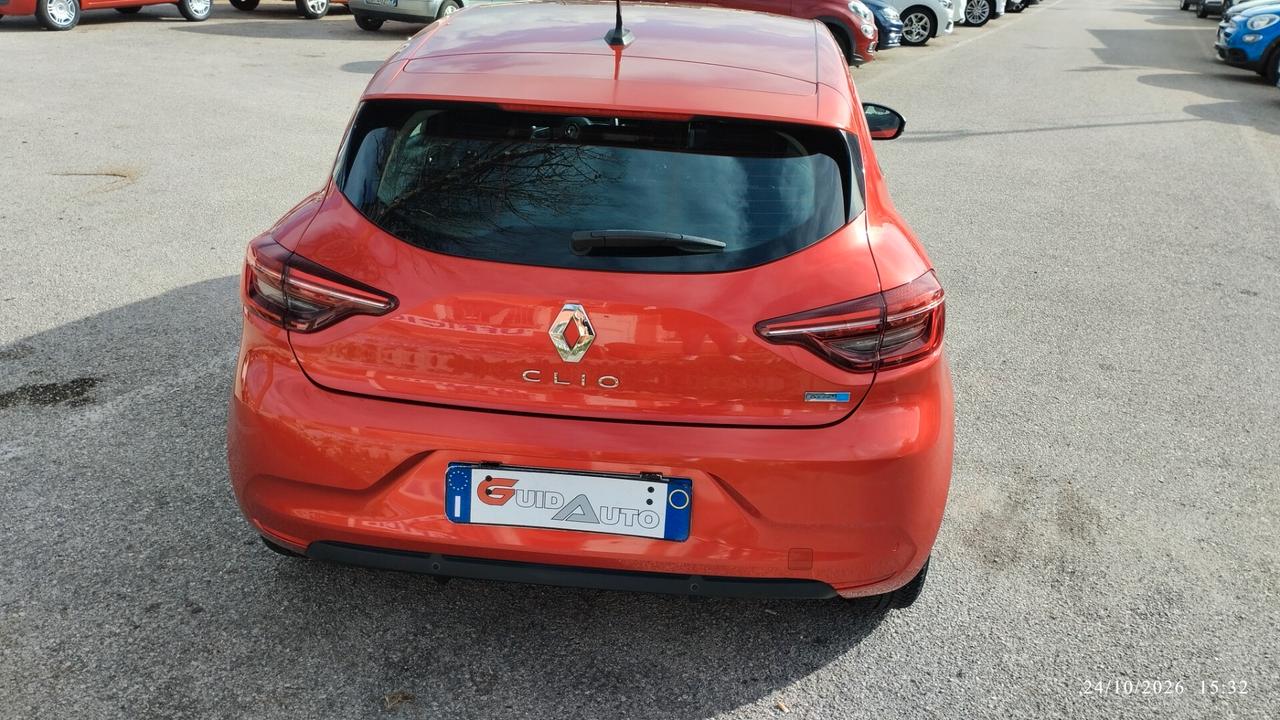 Renault Clio Full Hybrid E-Tech 140 CV 5 porte