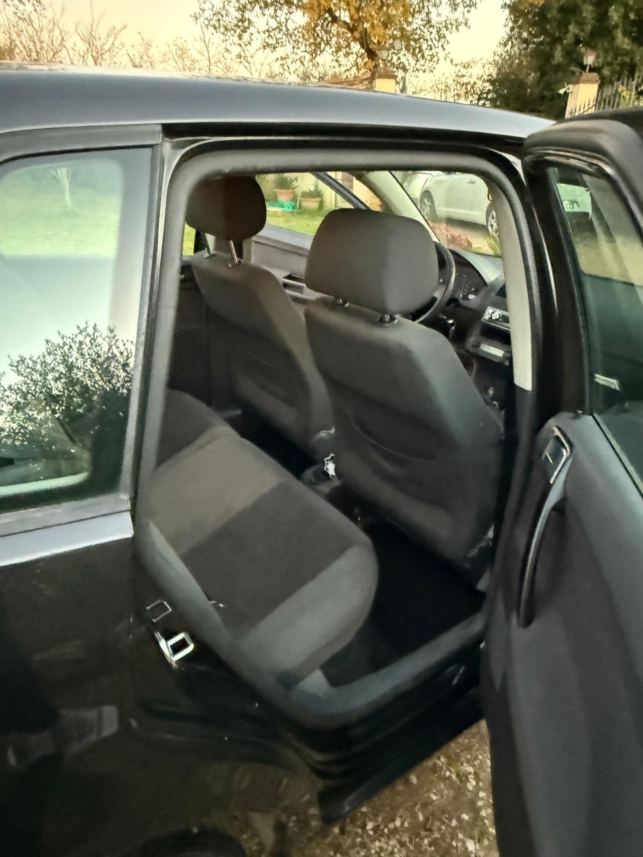 Volkswagen Polo 1.4/80CV 16V 5p. Comfort. BiFuel G