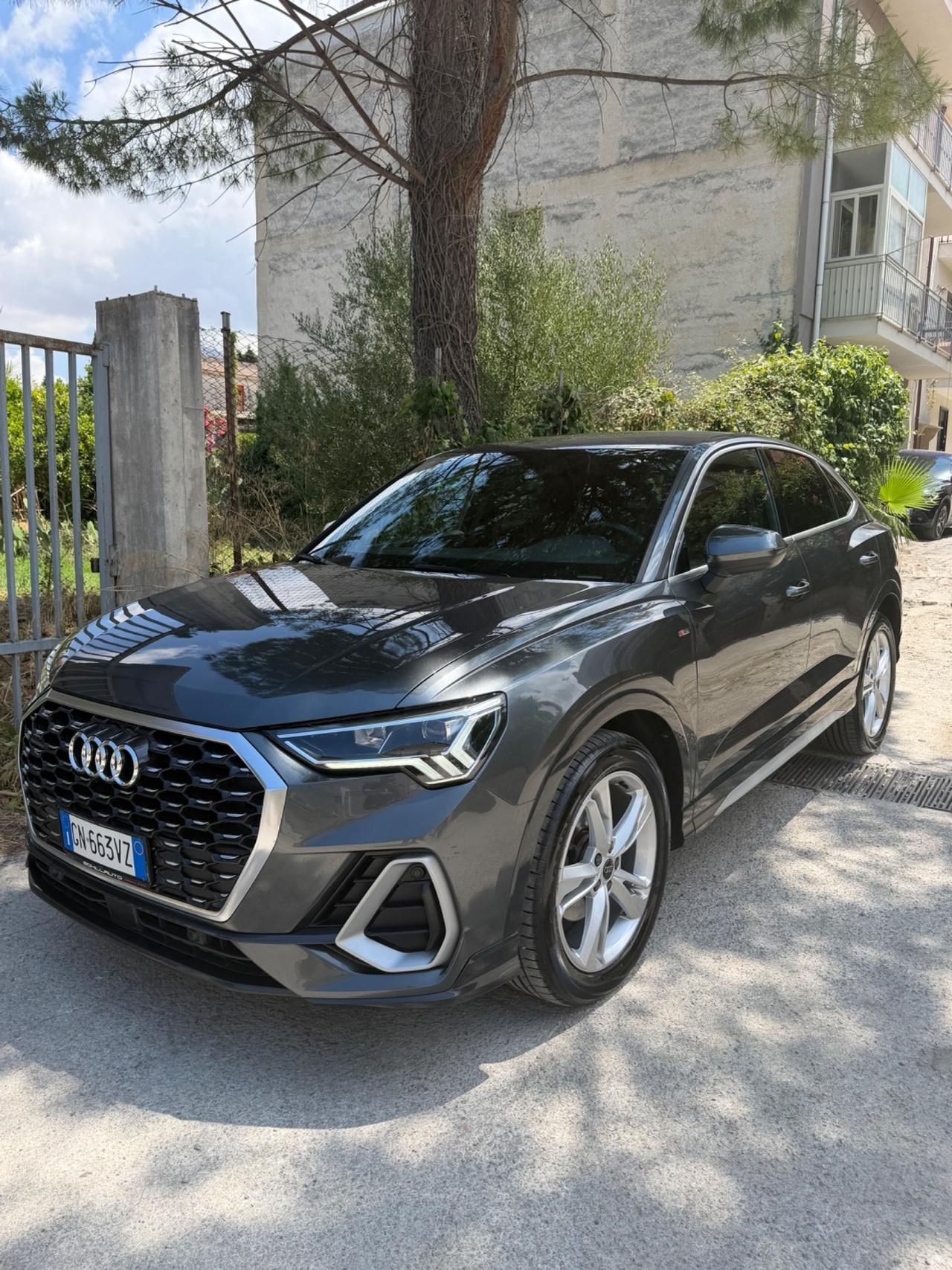 Audi Q3 35 TDI S tronic line edition