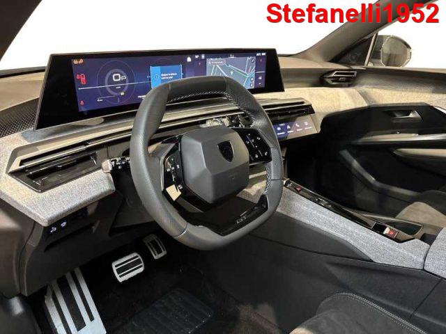 PEUGEOT 5008 1.2 hybrid GT 136cv e-dcs6