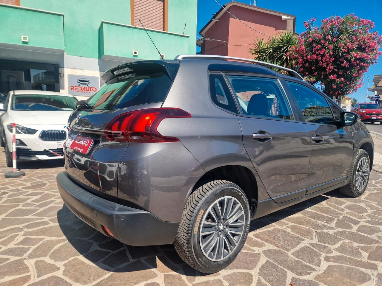 Peugeot 2008 PureTech 82 S&S Style