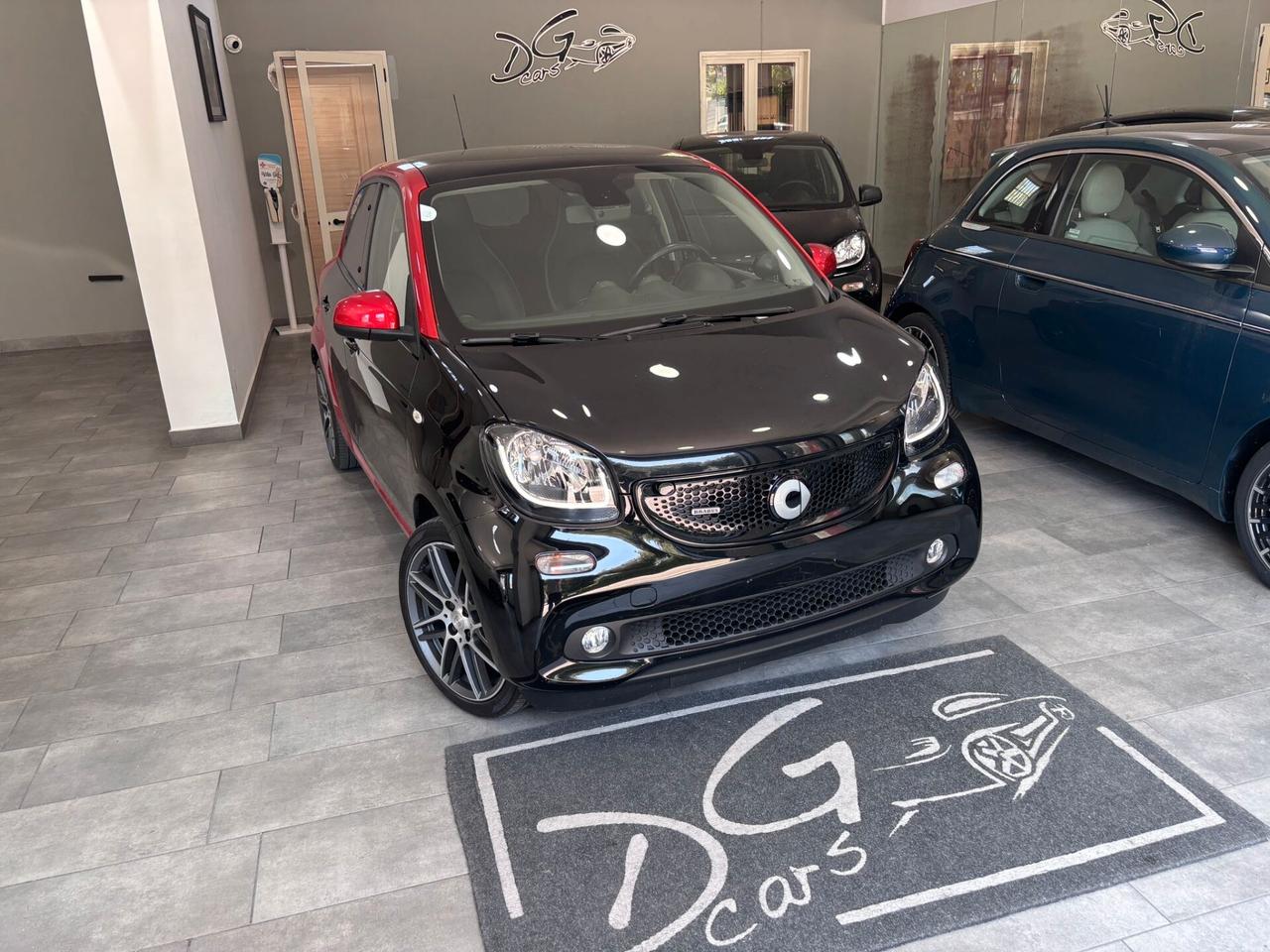 SMART FORFOUR 0.9 TWINAMIC TURBO BRABUS XCLUSIVE