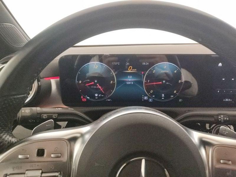 Mercedes-Benz Classe A A 180 d Premium Night edition auto