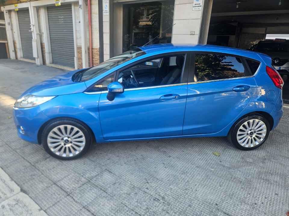 Ford Fiesta 1.4 TDCi 5p. Titanium" KM 95.000 NUOVA"