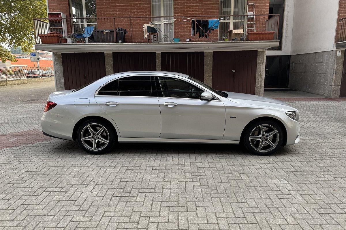 MERCEDES E 300 e Auto EQ-Power Premium Plus