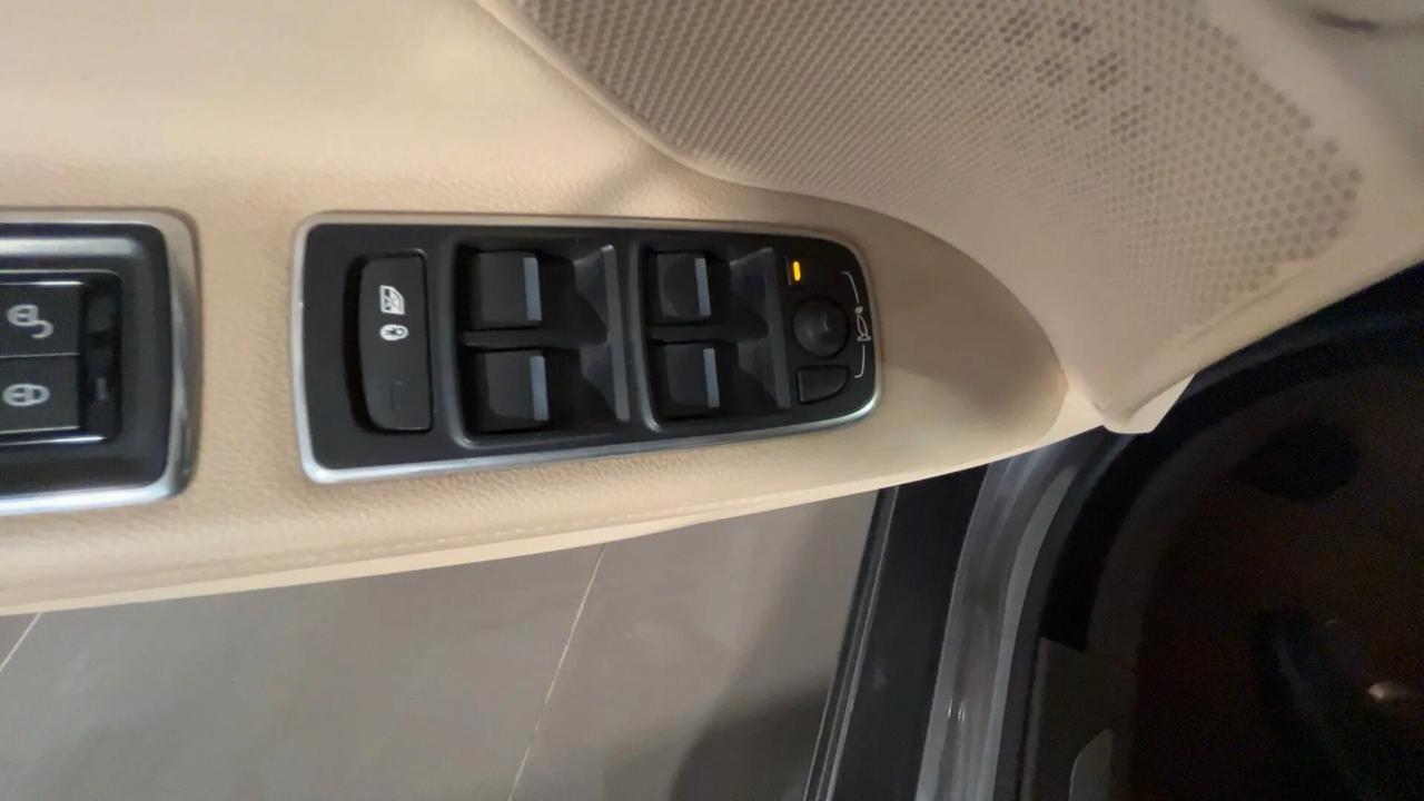 Jaguar XF 2.0 D E-Performance Prestige