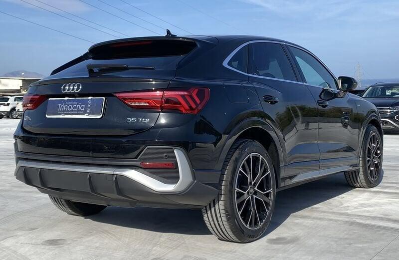 Audi Q3 SPB S line interno ed esterno 2.0 TDI 150CV S-Tronic 35