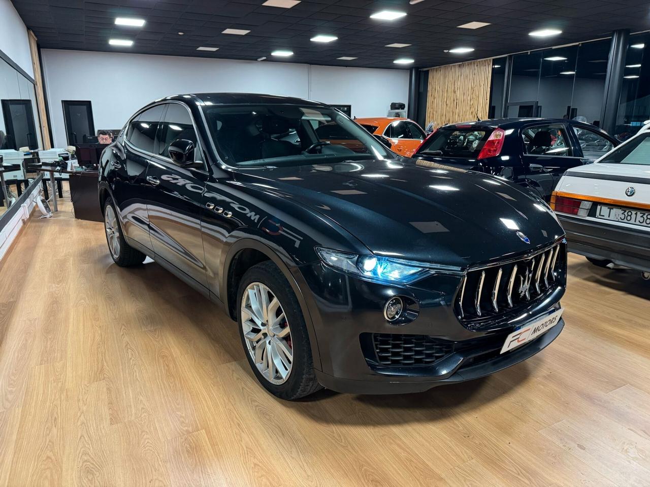 Maserati Levante Levante my19 MOTORE SOSTITUITO SAMOCAR. 02.24