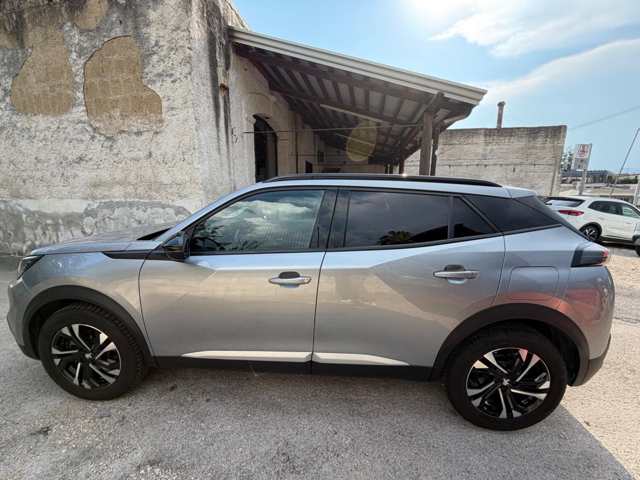 Peugeot 2008 BlueHDi 130 S&S EAT8 Allure Pack
