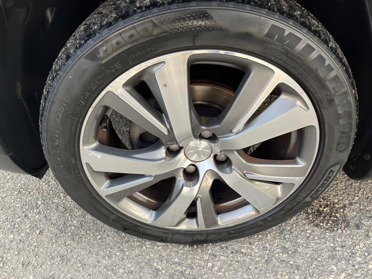 Peugeot 2008-1.5 blue hdi-allure-km 78000-2019