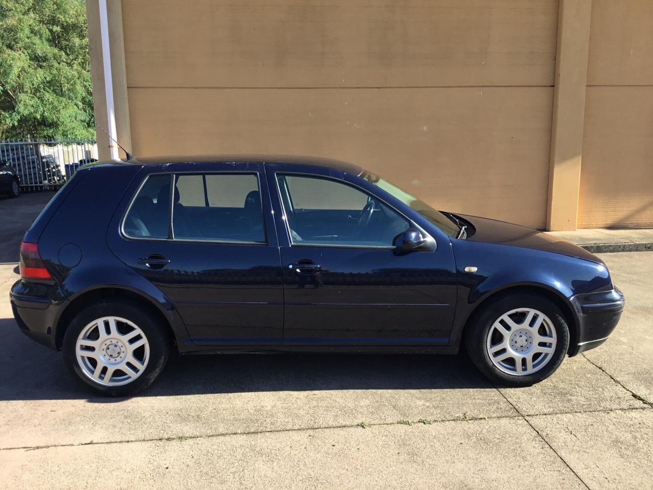 Volkswagen Golf GTI Golf 1.8 turbo 20V cat 5p. GTI