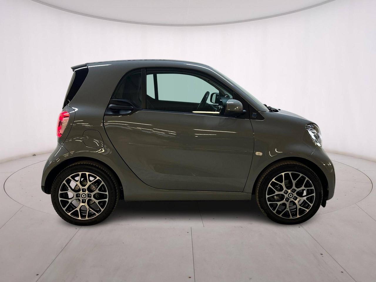 Smart Fortwo eq racingrey 4,6kW