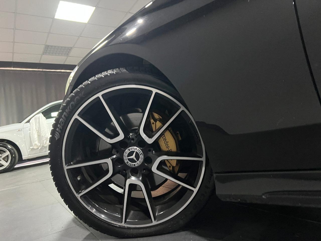 Mercedes-Benz C 220 d Auto 4Matic Coupé 194cv AMG