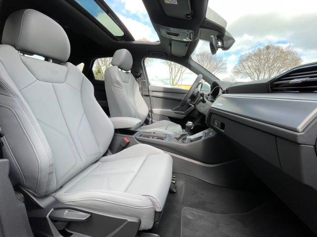 AUDI Q3 35 SPB TDI S-Tronic Identity Black LIST. ?65.480