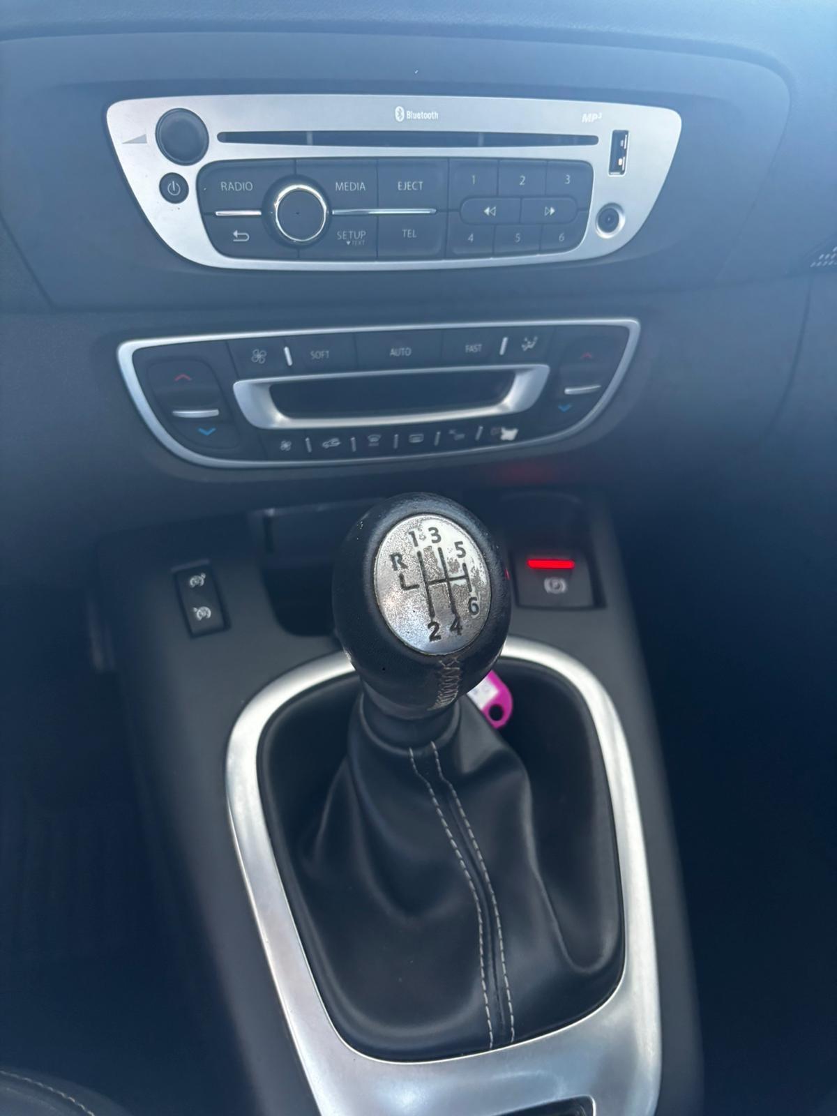 Renault Scénic XMod 1.5 dCi 110CV Start&Stop