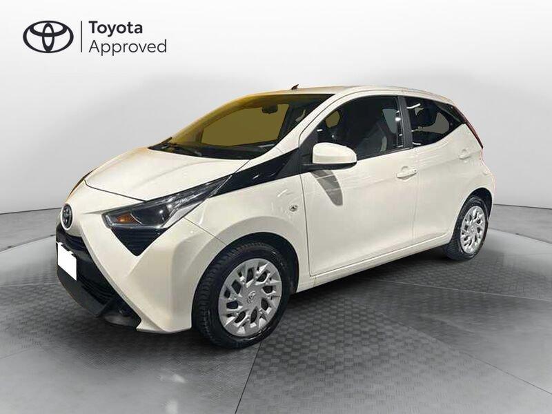 Toyota Aygo 1.0 72 CV x-play