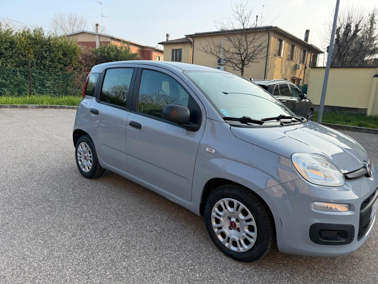 Fiat Panda 1.0 Hybrid - NEOPATENTATI - 12 MESI DI GARANZIA -