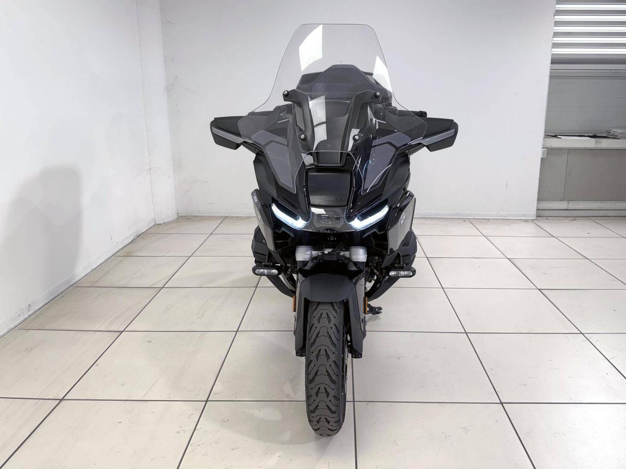 BMW R 1300 RT Triple Black ASA