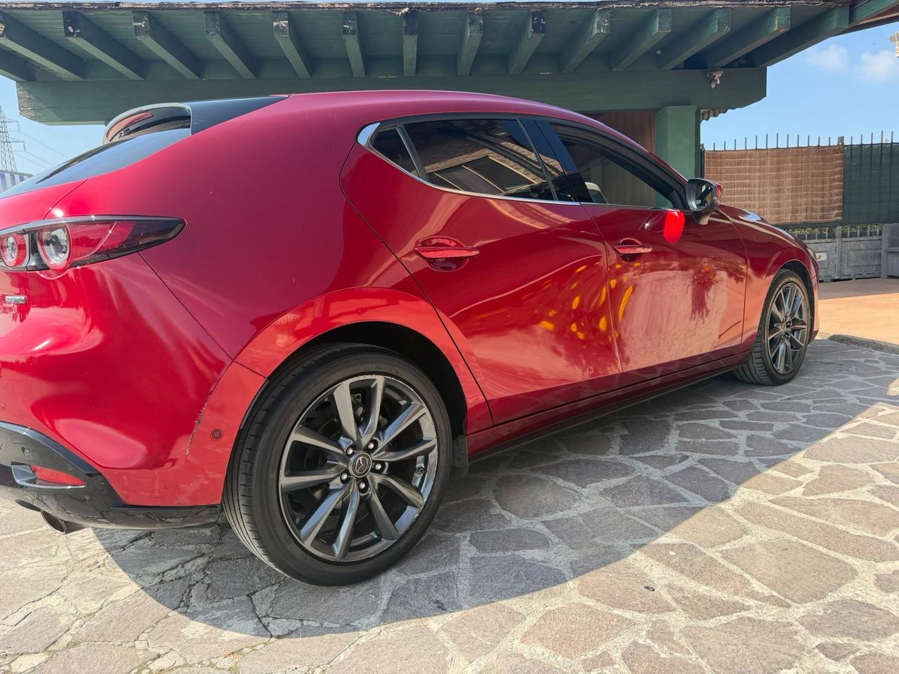 Mazda 3 2.0L e-Skyactiv-G M Hybrid Exclusive neopatentati