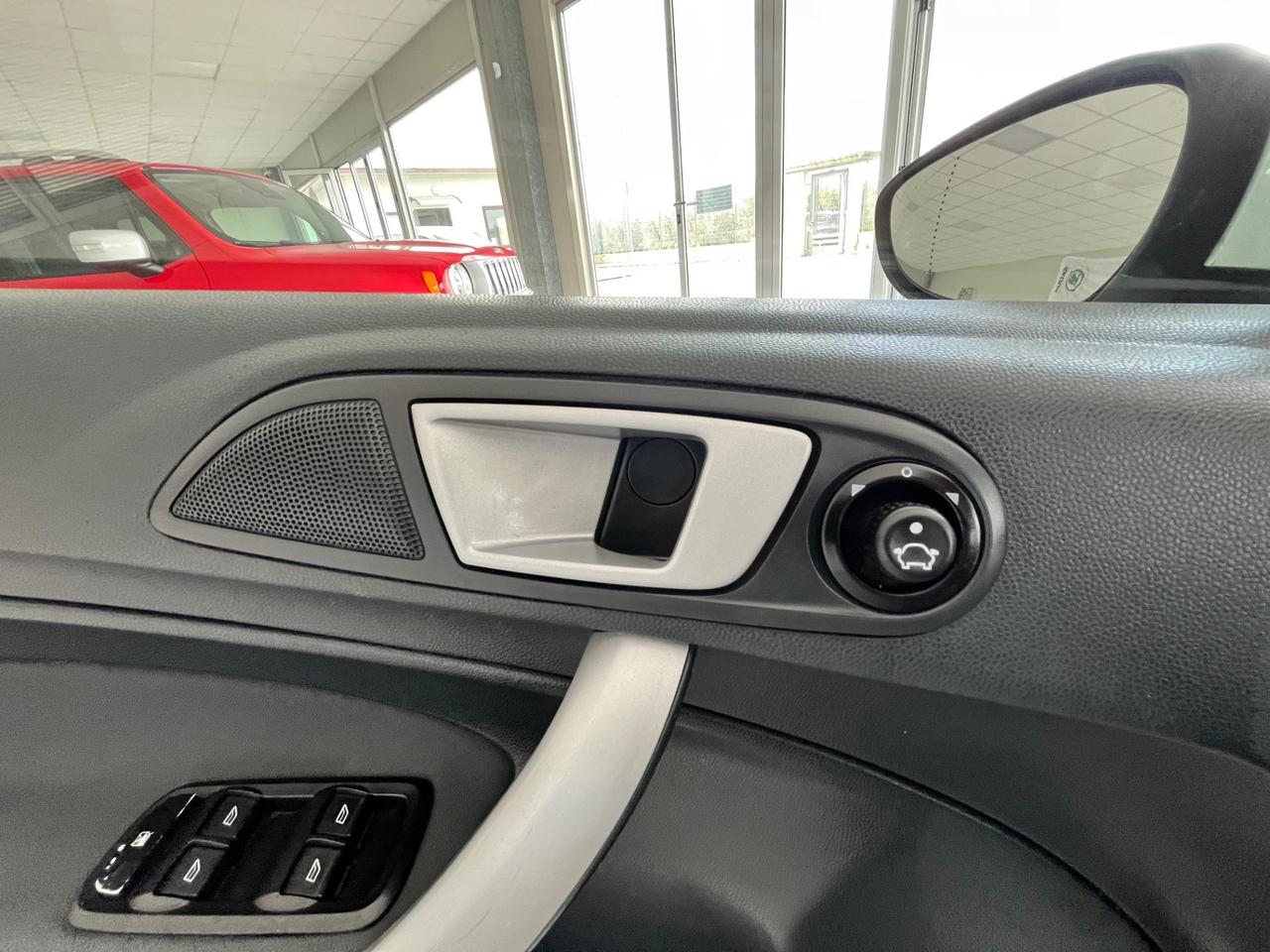 Ford Fiesta 1.4 TDCI 5 PORTE