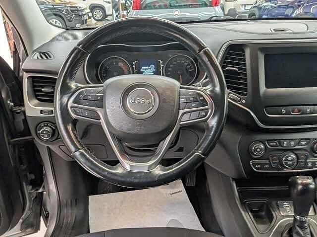 Jeep Cherokee 2.2 Longitude