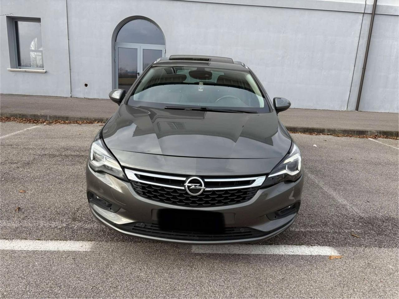 Opel Astra 1.6 CDTi 136CV aut. Sports Tourer Innovation