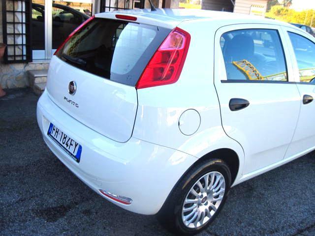 Fiat Punto 1.3 MJT II S&S 95 CV 5 porte Street