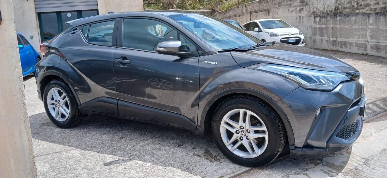 Toyota C-HR 1.8 Hybrid E-CVT Business - 2021