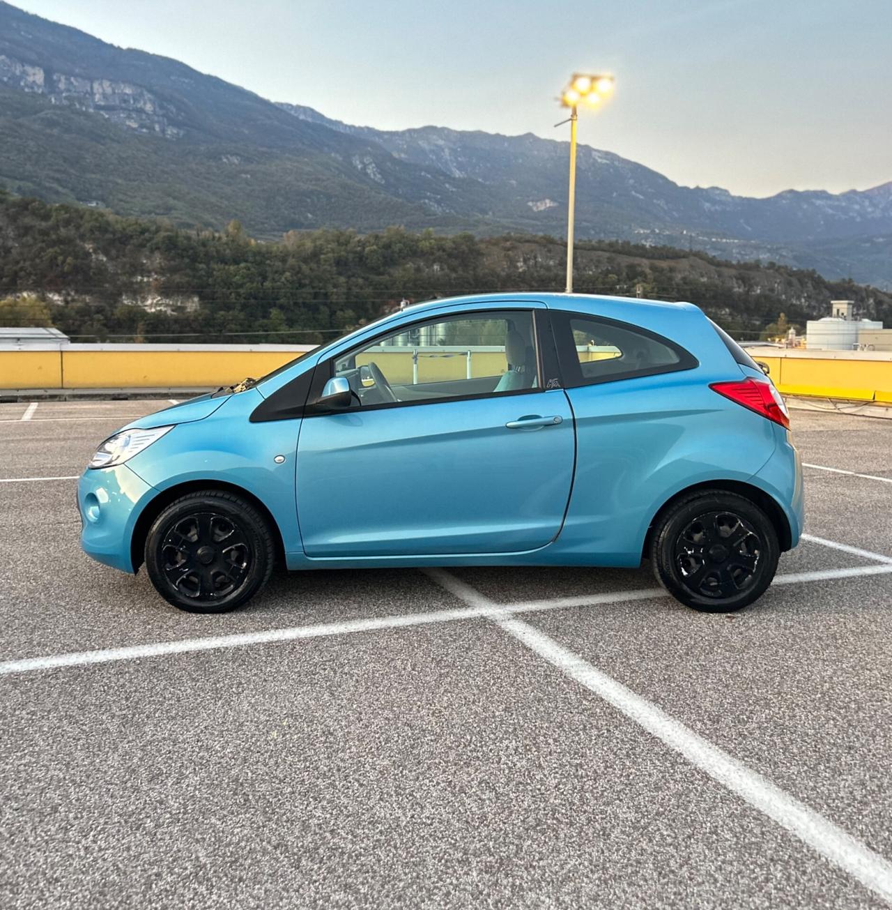 Ford Ka 1.3 TDCi 75CV Titanium Neopatentati 2010