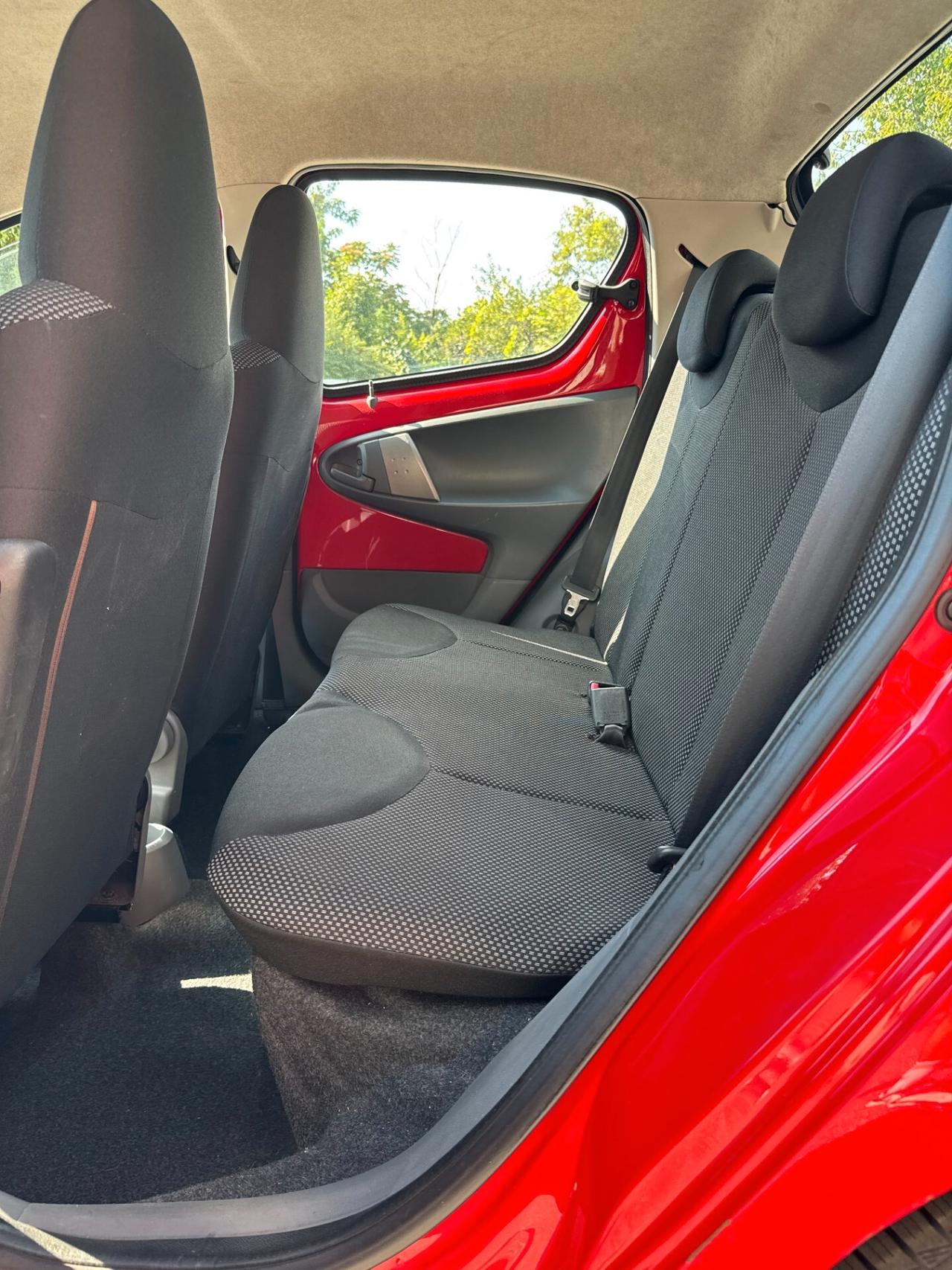 Toyota Aygo 1.0 5 porte 50kW Benz *85.000 km*