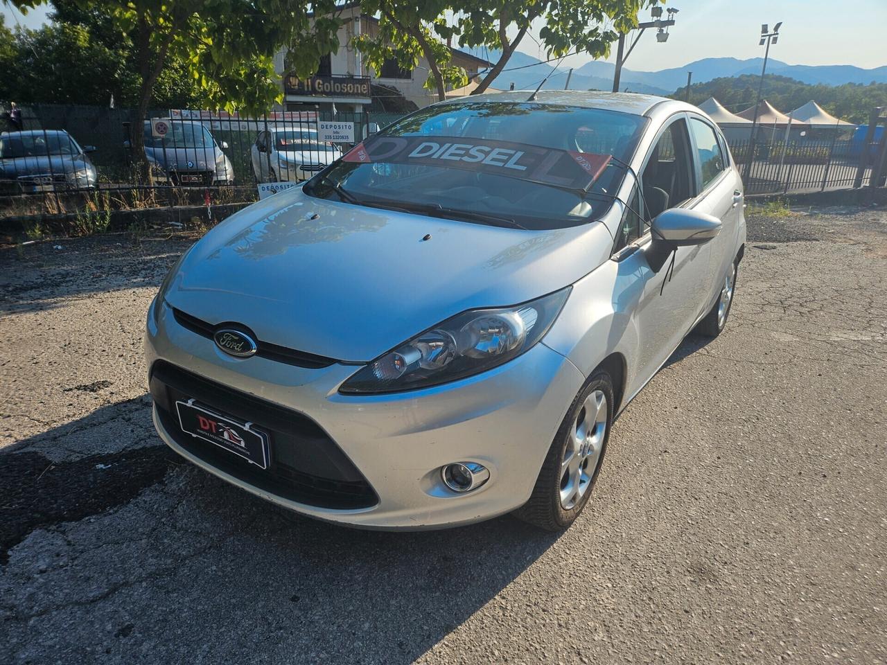 Ford Fiesta 1.4 TDCi 70CV 5 porte Titanium