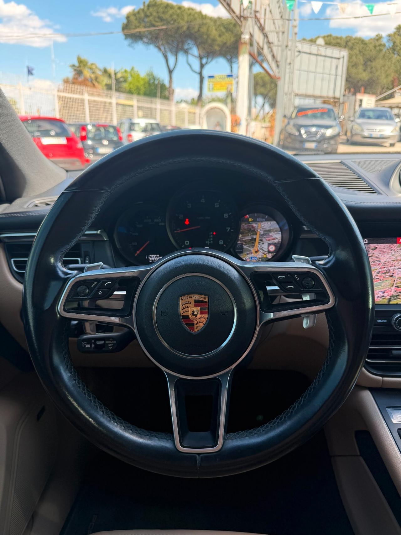 Porsche Macan 2.0