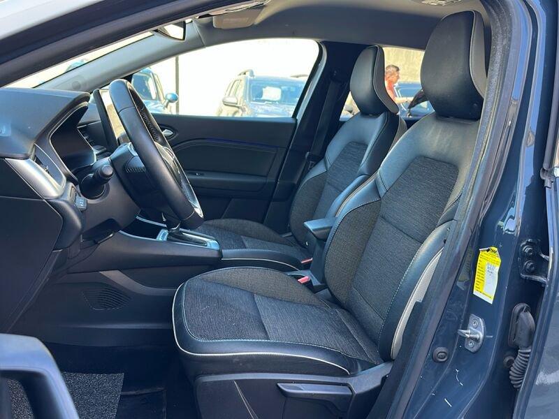Renault Captur Captur 1.6 E-Tech full hybrid Techno 145cv auto