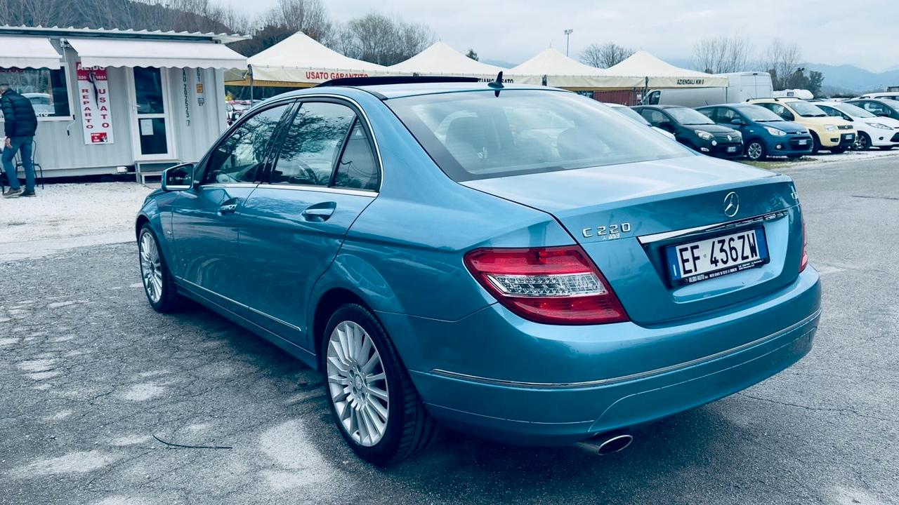 Mercedes-benz C 220 CDI BlueEFFICIENCY Avantgarde
