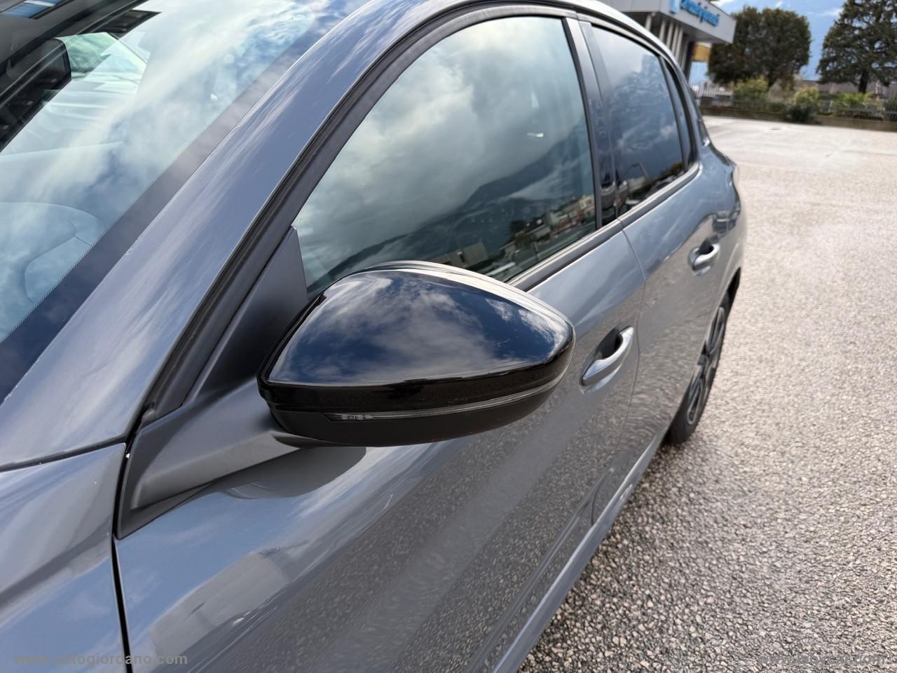 PEUGEOT 208 PureTech 100 S&S 5p. Allure