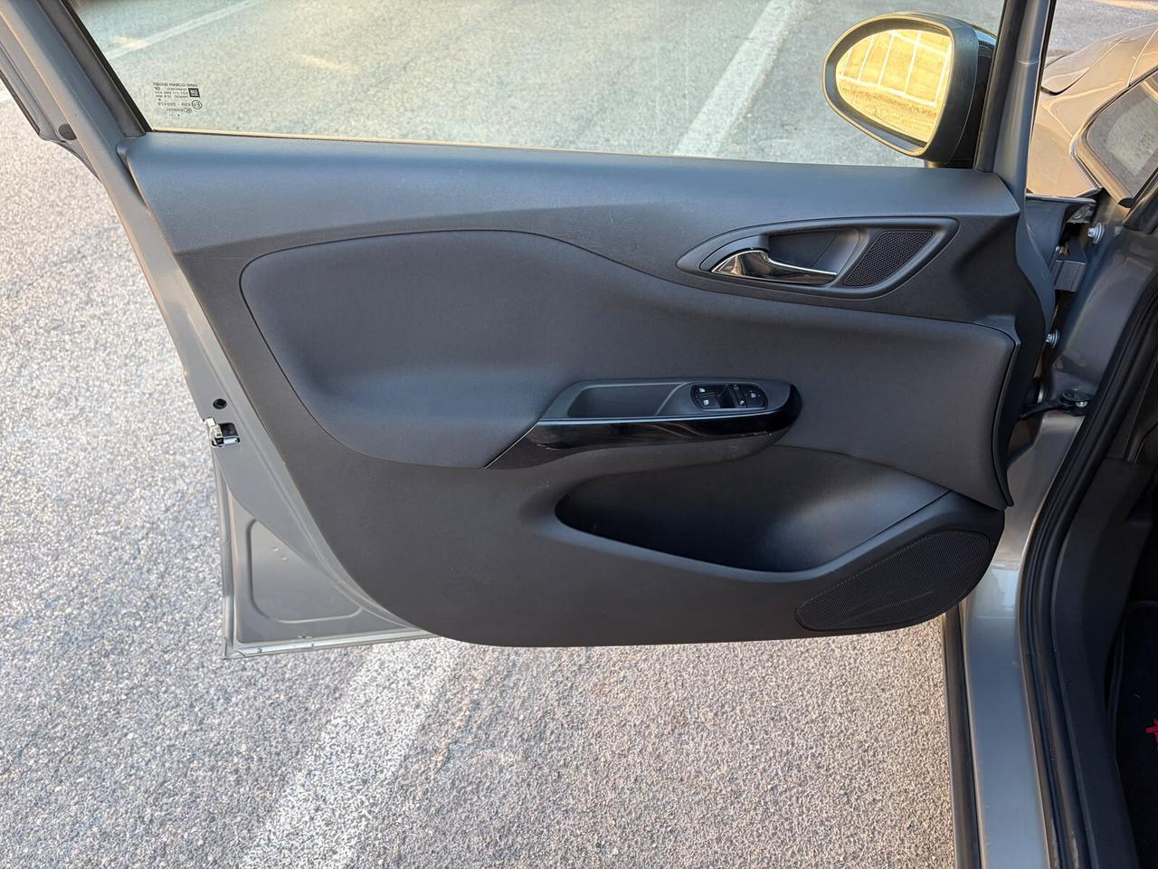 Opel Corsa 1.2 Gpl 69cv 5 porte b-Color